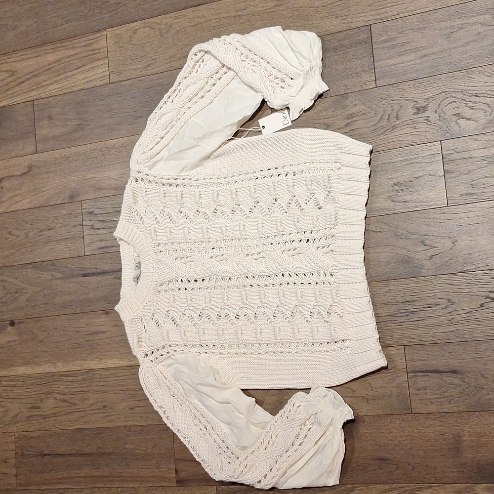 [XL] Dex Cotton Ecru Sweater with Romantic Poet SLeeves
